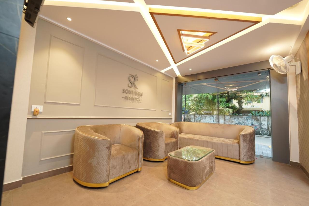 Southern Residency Kochi Buitenkant foto