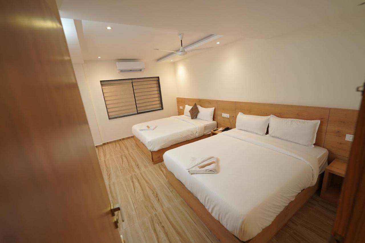 Southern Residency Kochi Buitenkant foto